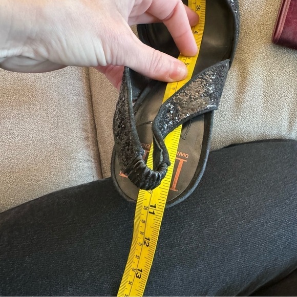 DVF Diane von Furstenberg black glitter heels sling back pumps d’Orsay women’s - Picture 13 of 13